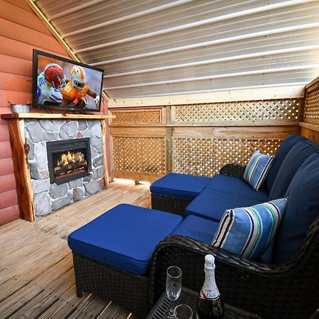 Snuggle Inn Gatlinburg Bilik gambar